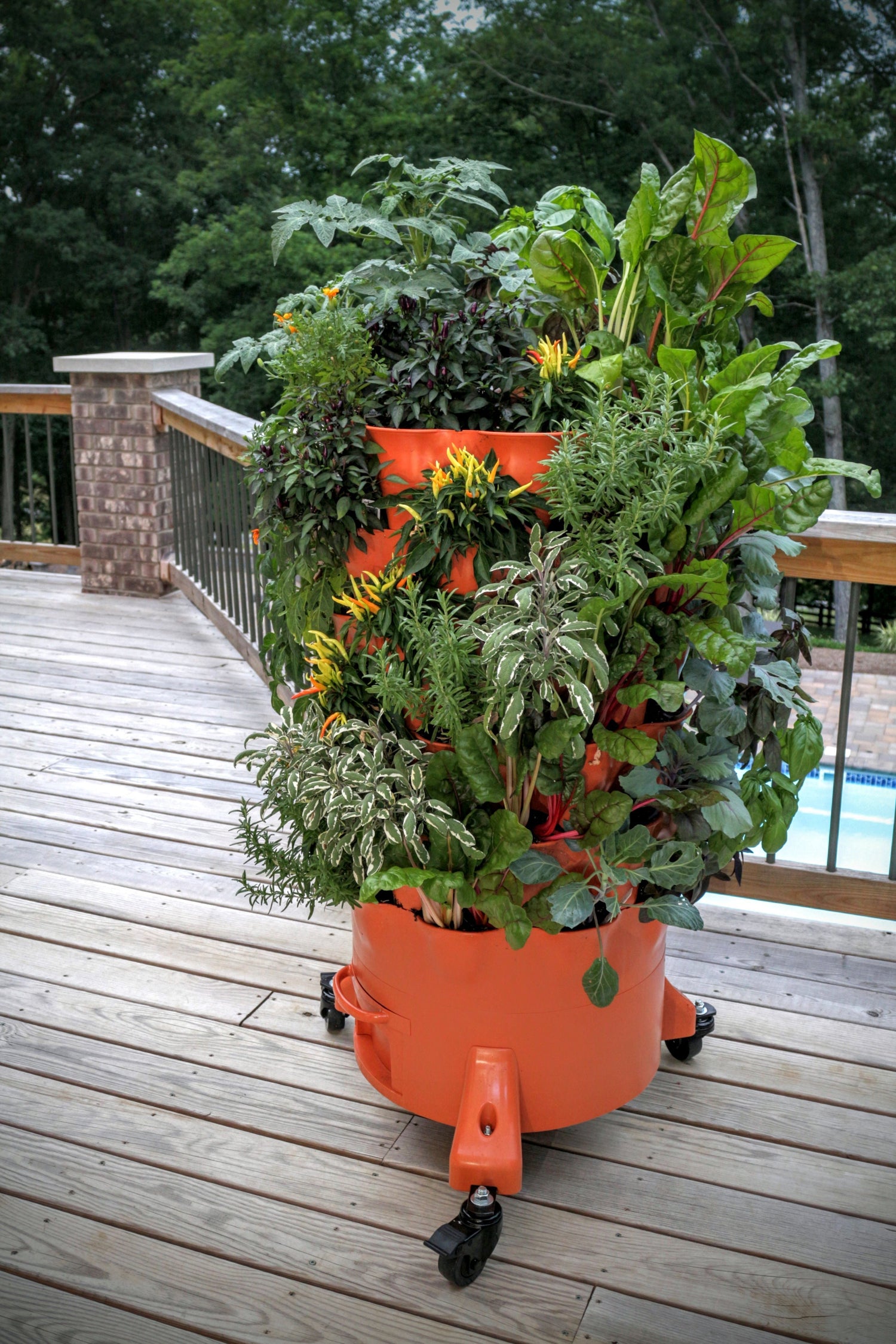 Garden Tower - Solen Garden | Modern Indoor & Outdoor Planters & Patio Furniture