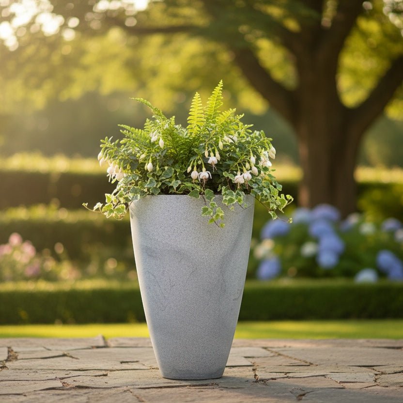 indoor uv planter NILA 310 Resin Planter