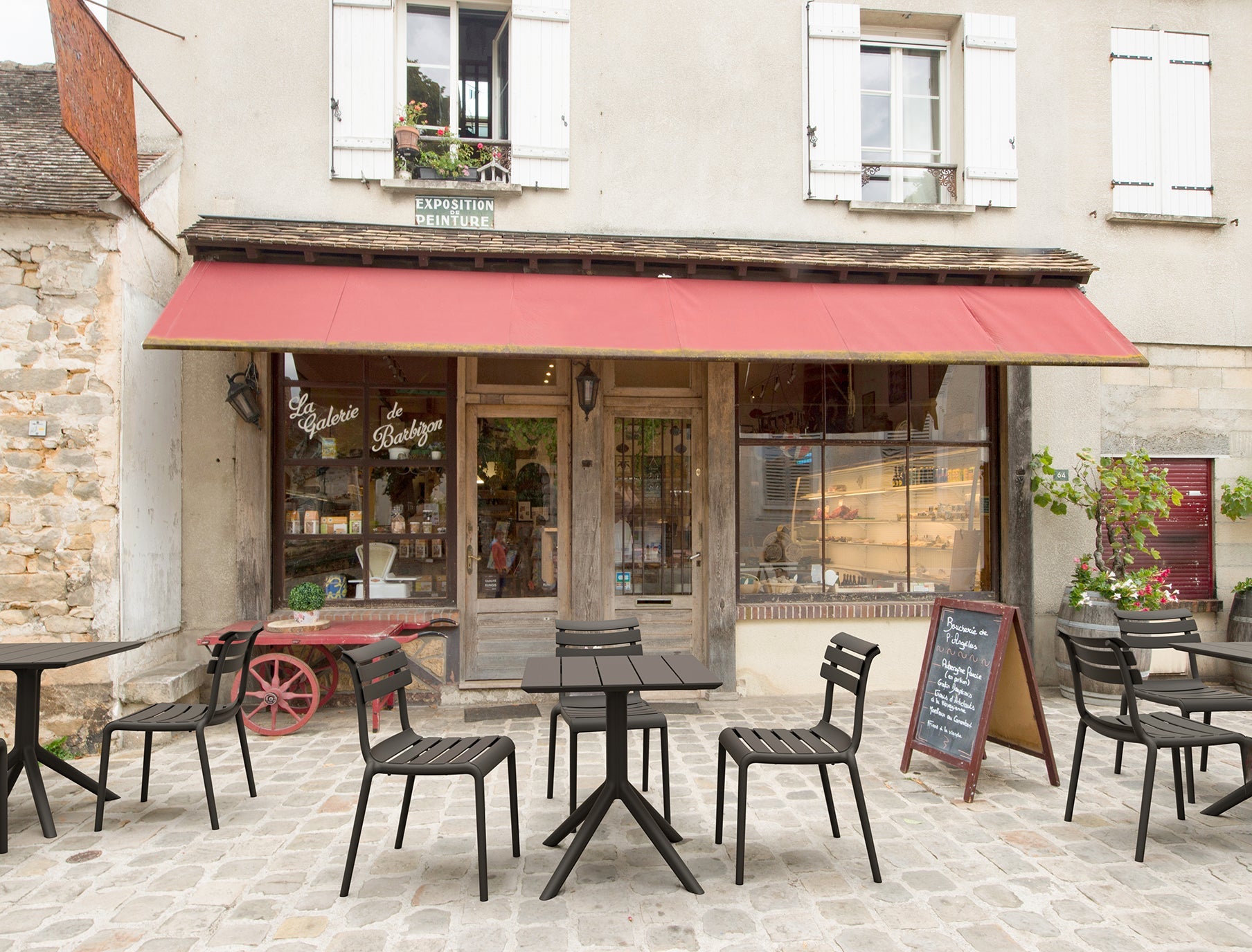 Paris Table 70 - Solen Garden | Modern Indoor & Outdoor Planters & Patio Furniture - Outdoor Patio Furniture